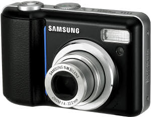 Samsung S800 digital camera front view